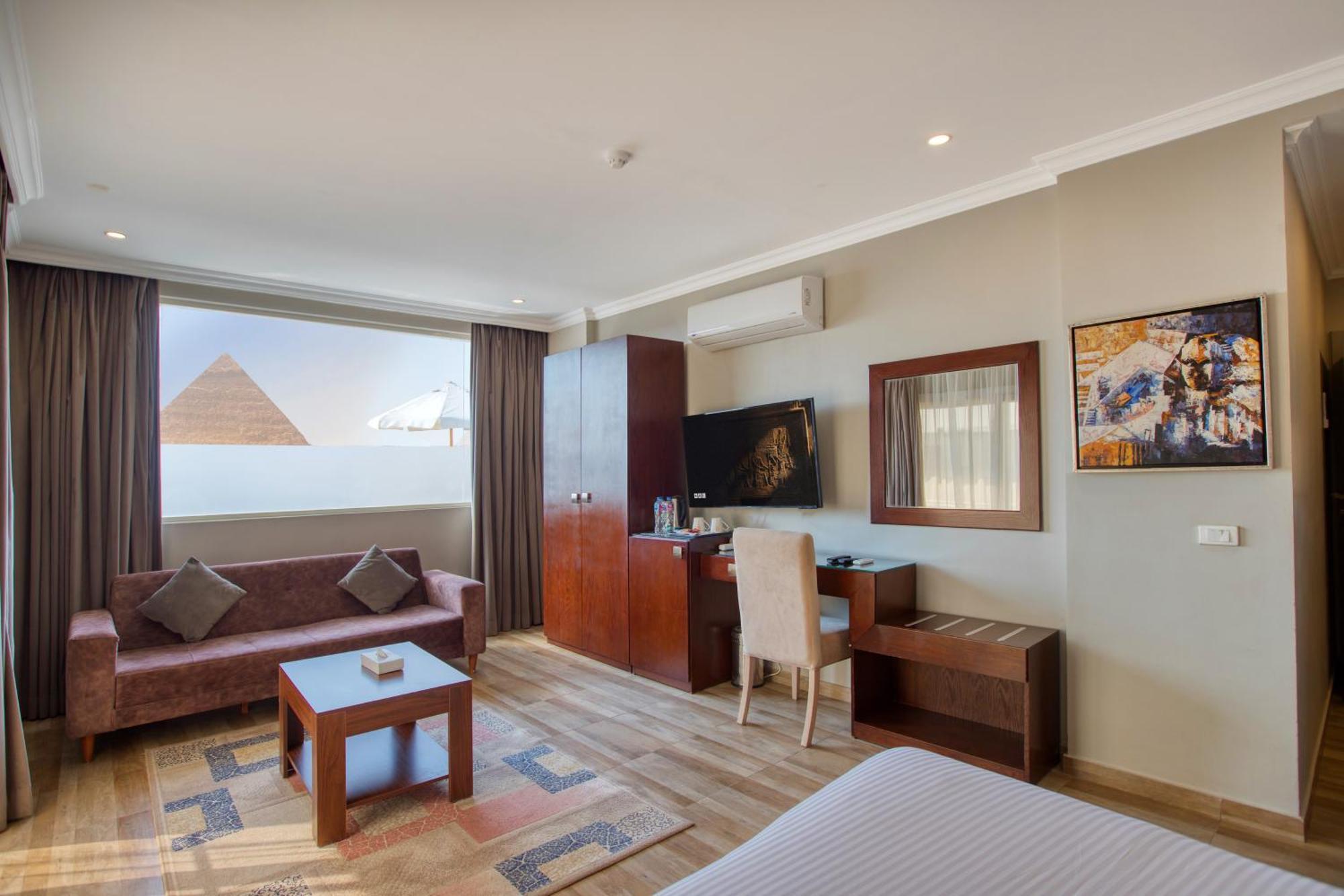 Mamlouk Pyramids Hotel Kafret el-Gabal Екстериор снимка