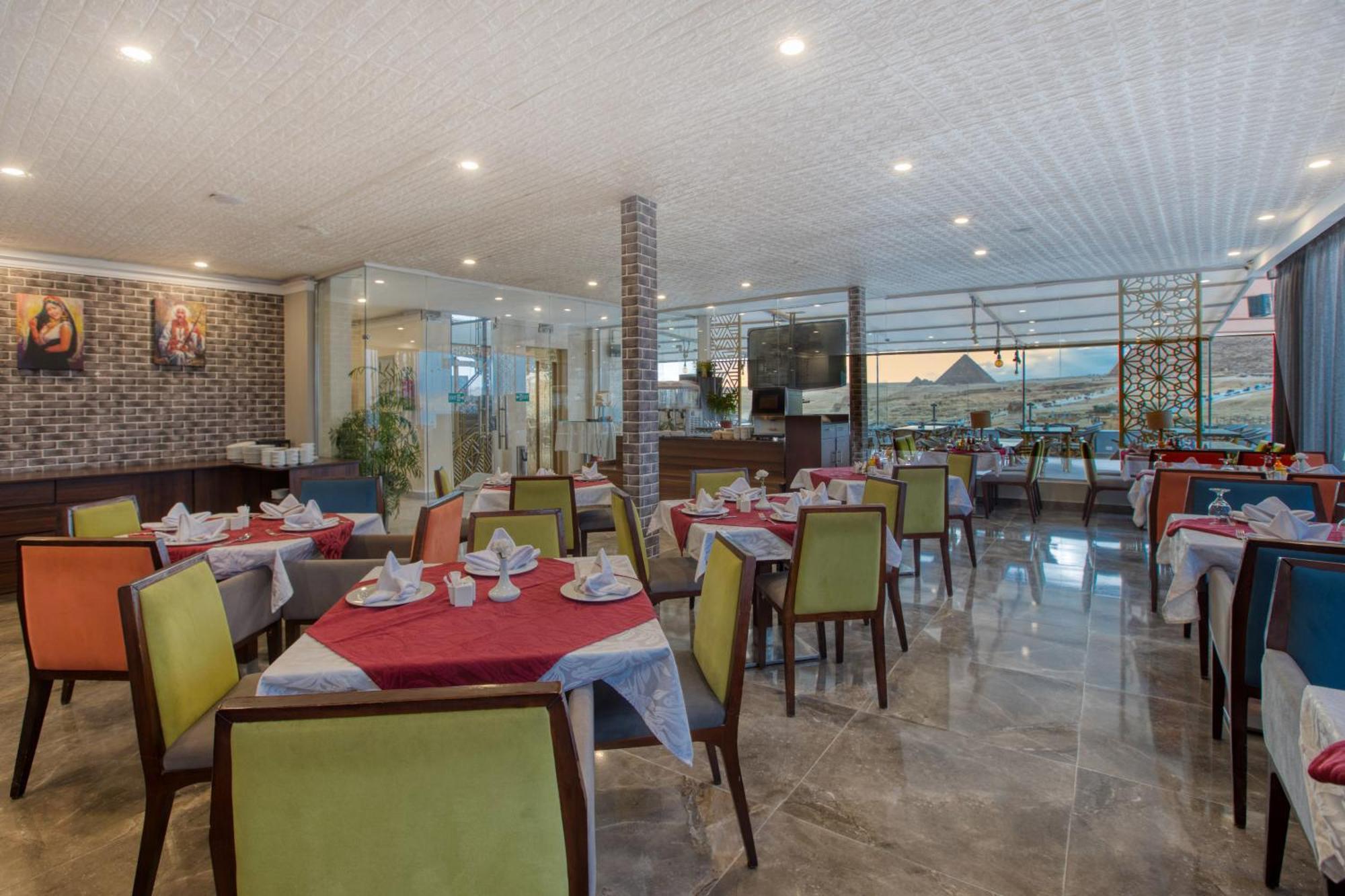 Mamlouk Pyramids Hotel Kafret el-Gabal Екстериор снимка