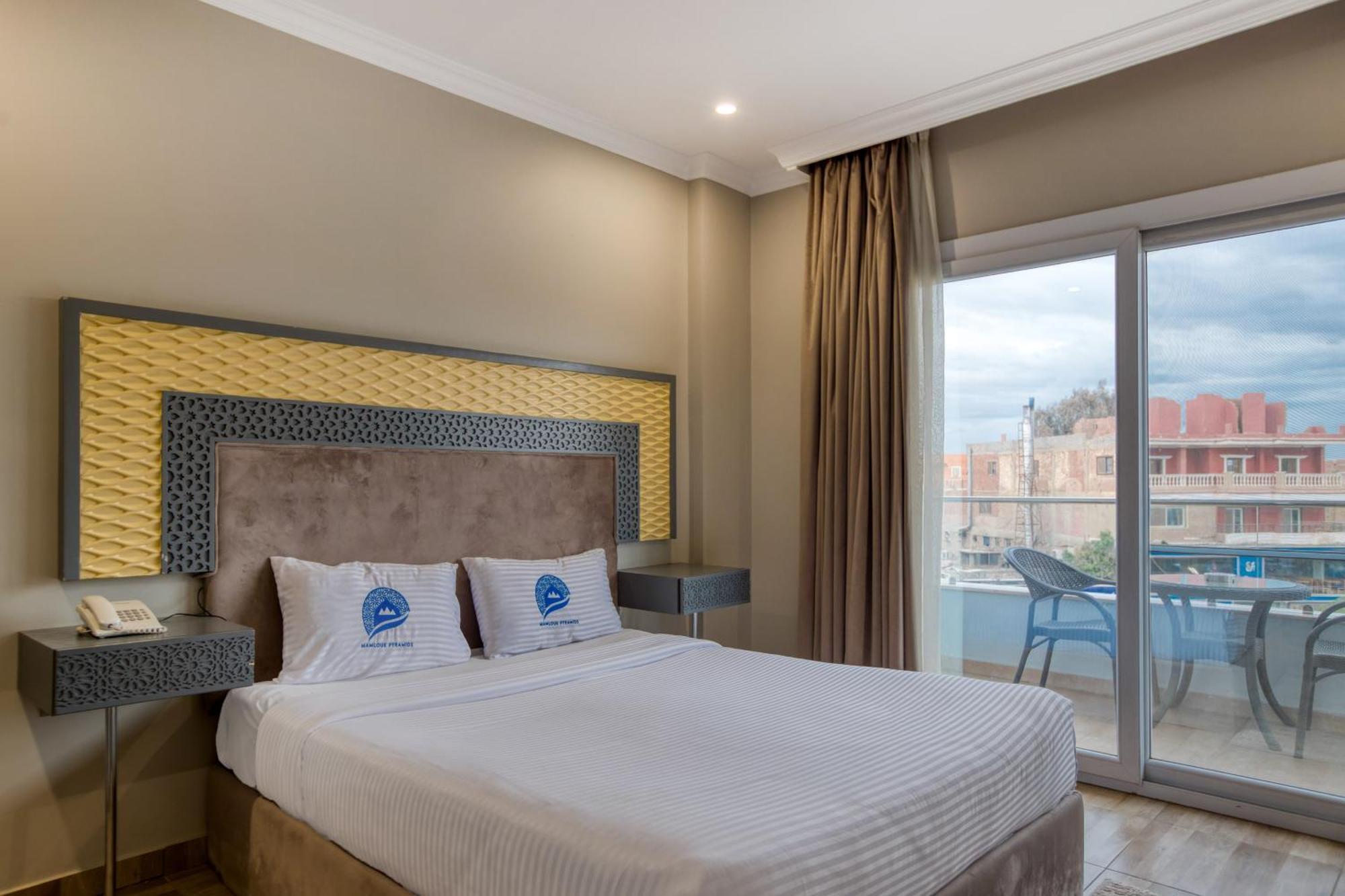 Mamlouk Pyramids Hotel Kafret el-Gabal Екстериор снимка