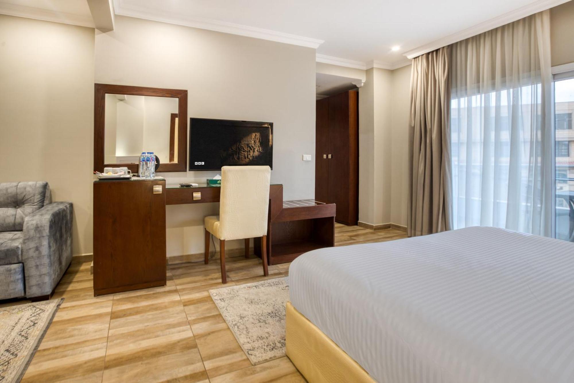 Mamlouk Pyramids Hotel Kafret el-Gabal Екстериор снимка