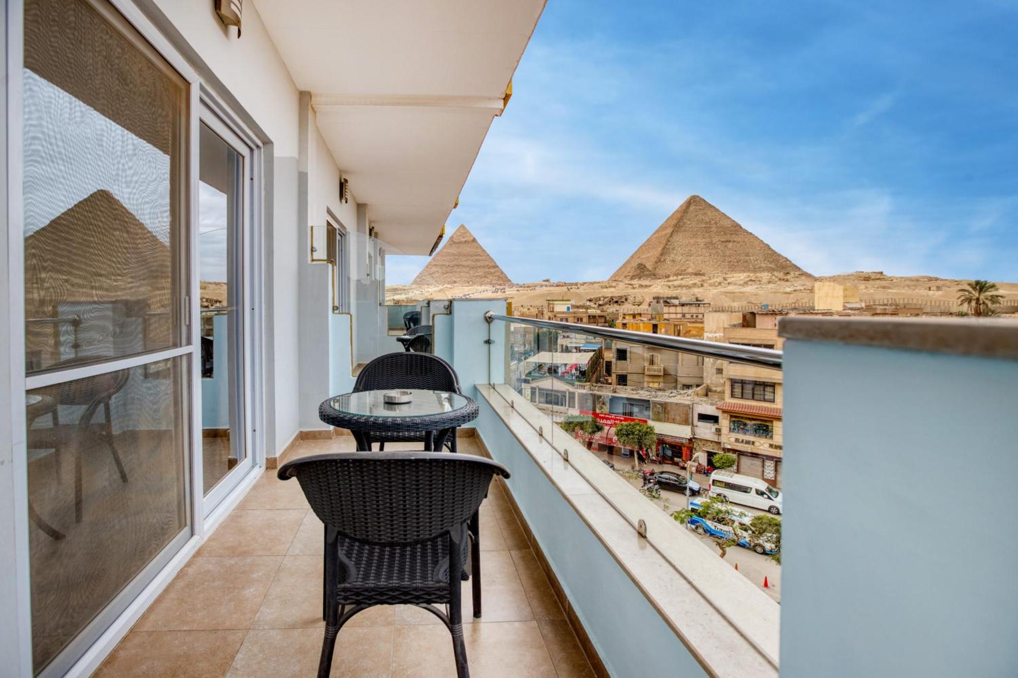 Mamlouk Pyramids Hotel Kafret el-Gabal Екстериор снимка