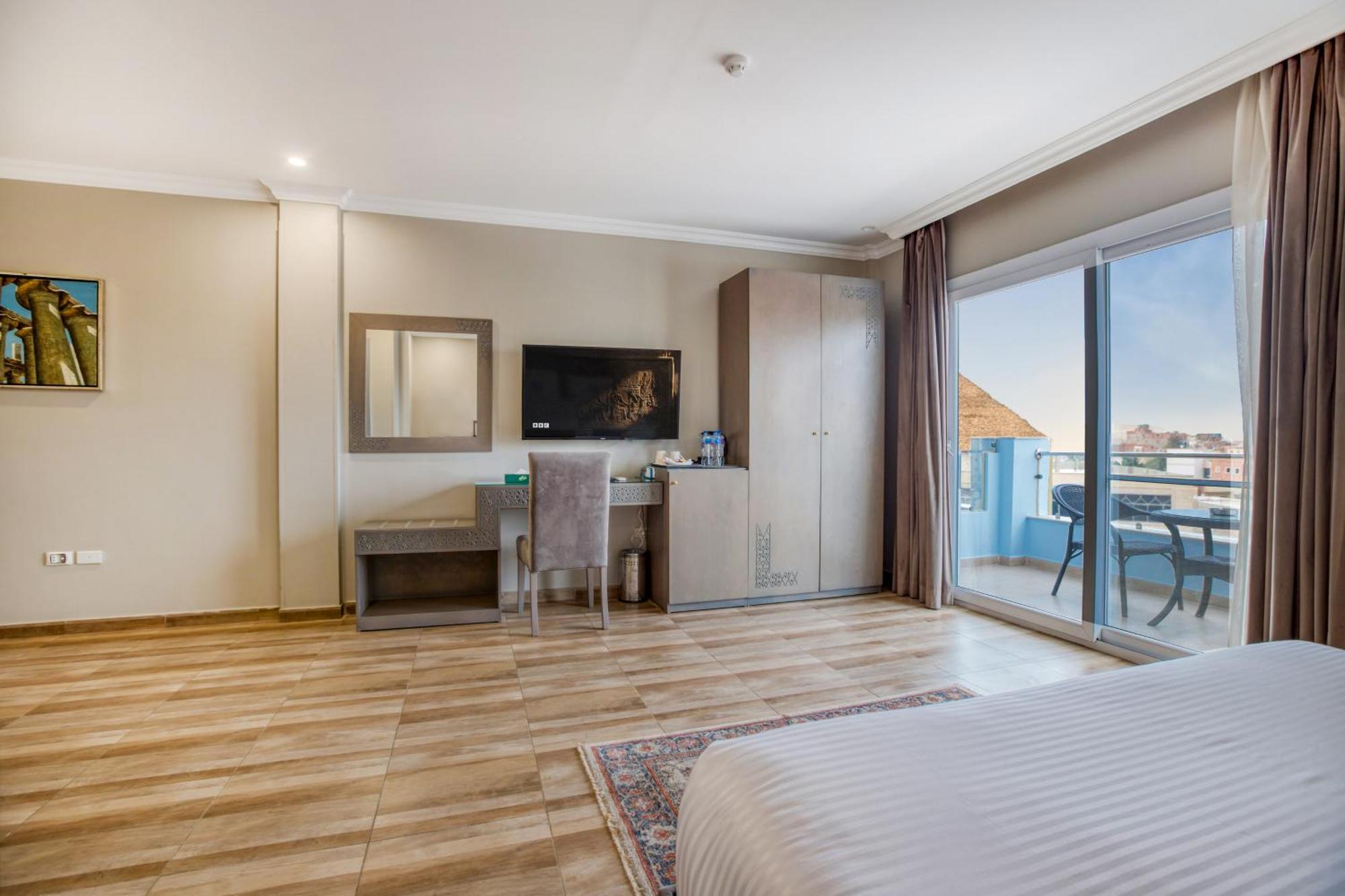 Mamlouk Pyramids Hotel Kafret el-Gabal Екстериор снимка