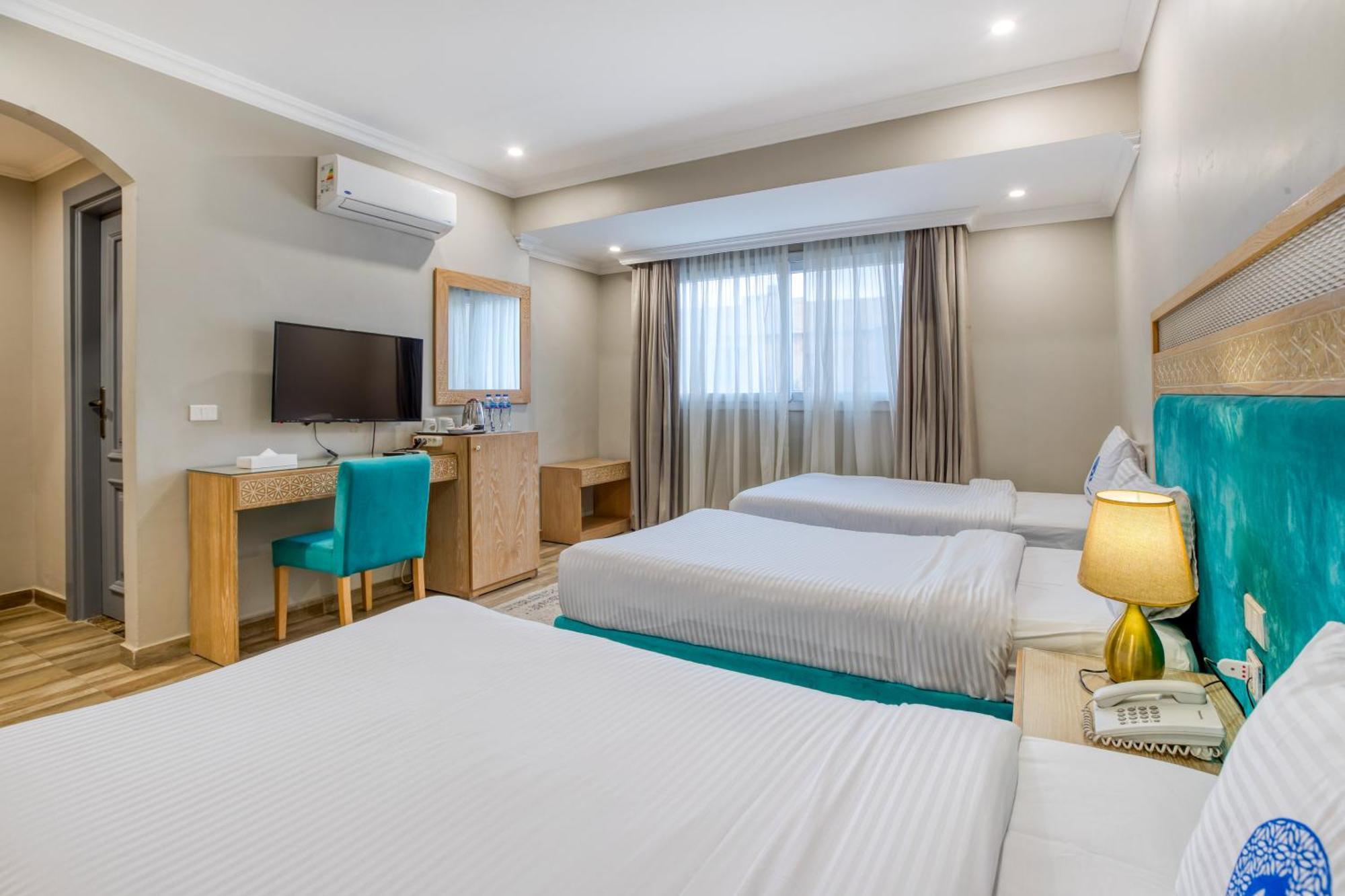 Mamlouk Pyramids Hotel Kafret el-Gabal Екстериор снимка